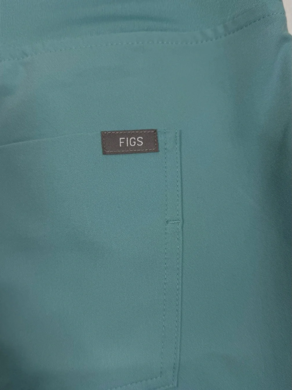 Figs Zamora Women’s Teal Jogger Scrubs with Utility Pocket - Picture 7 of 15